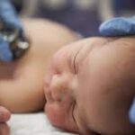 LES FACTEURS PÉRINATALS EN TANT QUE MODÉRATEURS DE L&rsquo;INFLUENCE DES EXPÉRIENCES NÉGATIVES VÉCUS DURANT L&rsquo;ENFANCE SUR LE RADICAL DÉPRESSIF CHEZ LES FEMMES ADULTES