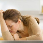 L&rsquo;INFLUENCE DES EXPÉRIENCES TRAUMATISANTES VÉCUES PENDANT L&rsquo;ENFANCE SUR LE DÉVELOPPEMENT D&rsquo;UN PROFIL DE PERSONNALITÉ DÉPRESSIVE CHEZ LES FEMMES ADULTES